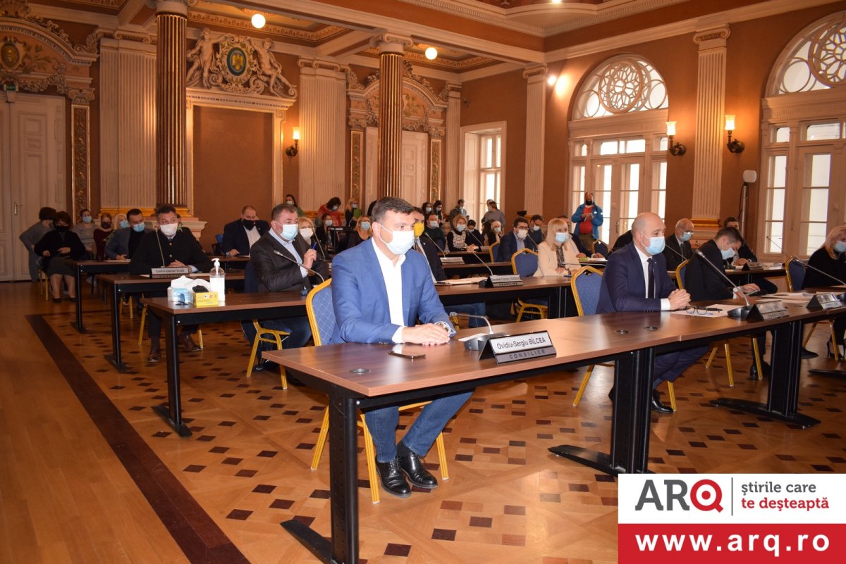 Prima ședință a noului CLM: unanimitate pe linie și o veste bună: drumul expres Arad-Oradea ar putea să devină AUTOSTRADĂ (FOTO) / UPDATE: Care este componența comisiilor de specialitate