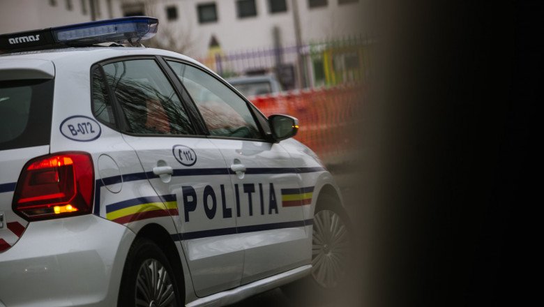 Autoturism căutat, depistat de polițiști
