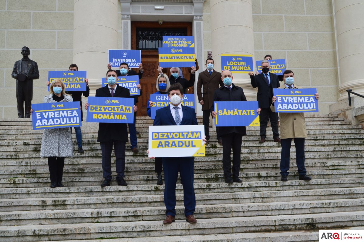 Mesajul liberalilor la început de campanie: România are nevoie de alegeri (FOTO și VIDEO)