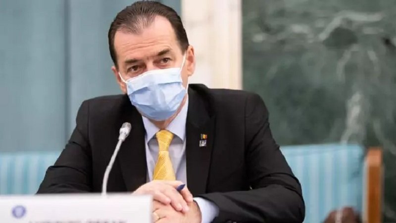 Ludovic Orban: ”Primele doze de vaccin anti-COVID-19 ar putea veni în decembrie. Vaccinarea nu e obligatorie, dar e gratuită”