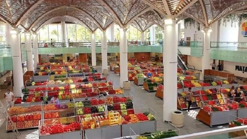 Piețele s-au redeschis începând de sâmbătă. Comercianții se plâng că au pierderi uriașe! Ce se întâmplă cu prețurile