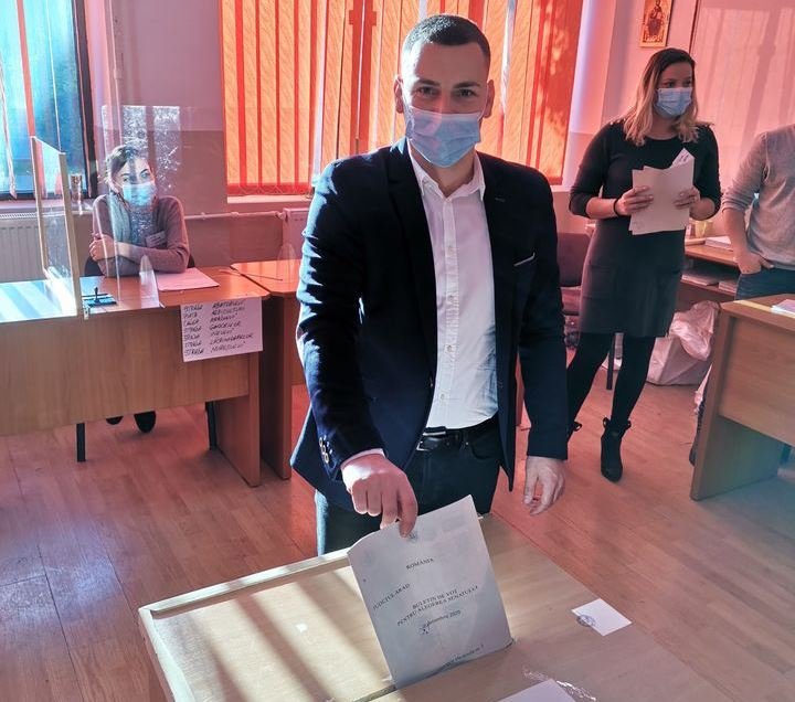 Cristian Feieș: „Vă invit să votați și la alegerile parlamentare pentru Sebișul frumos”