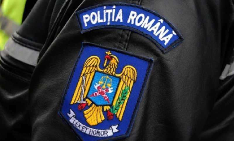 Bănuiți de furt, cercetați de polițiști