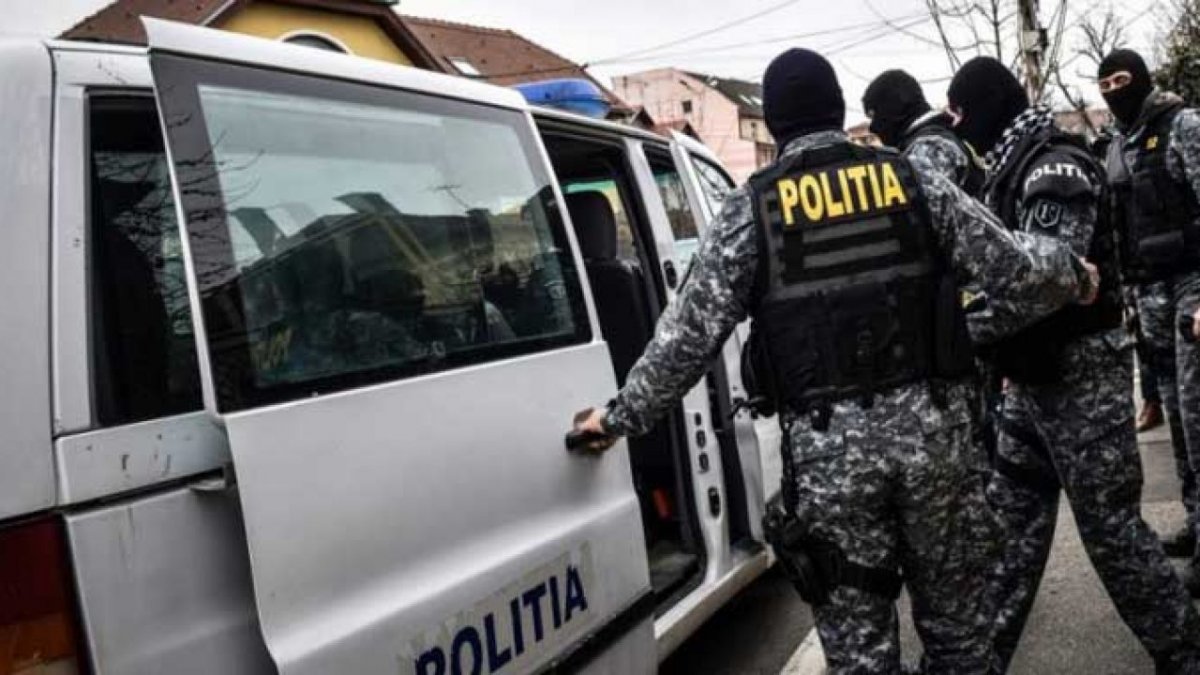 Un traficant din Felnac a crezut că va scăpa de probleme dacă se întoarce în România, dar s-a înşelat