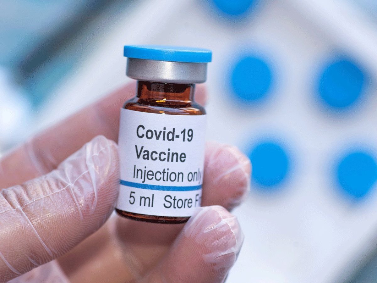 Cine se trezeşte devreme... unde va fi vaccinat împotriva COVID-19 primul arădean şi când începe campania de vaccinare în judeţ