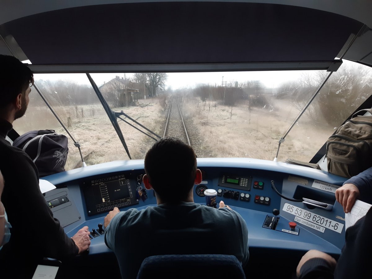 Trenurile vor circula din nou între Ineu şi Brad; Călin Abrudan: „Vreau să mulțumesc senatorului Ioan Cristina și deputatului Glad Varga” (FOTO)