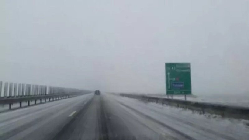 Când vin ninsorile peste România: Este posibil să avem strat de peste 10cm de zăpadă. Putem avea și viscol