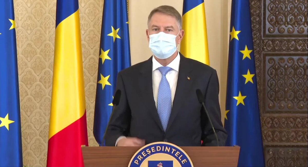 Klaus Iohannis: Mă voi vaccina public vineri, pe 15 ianuarie. Campania de vaccinare este un real succes