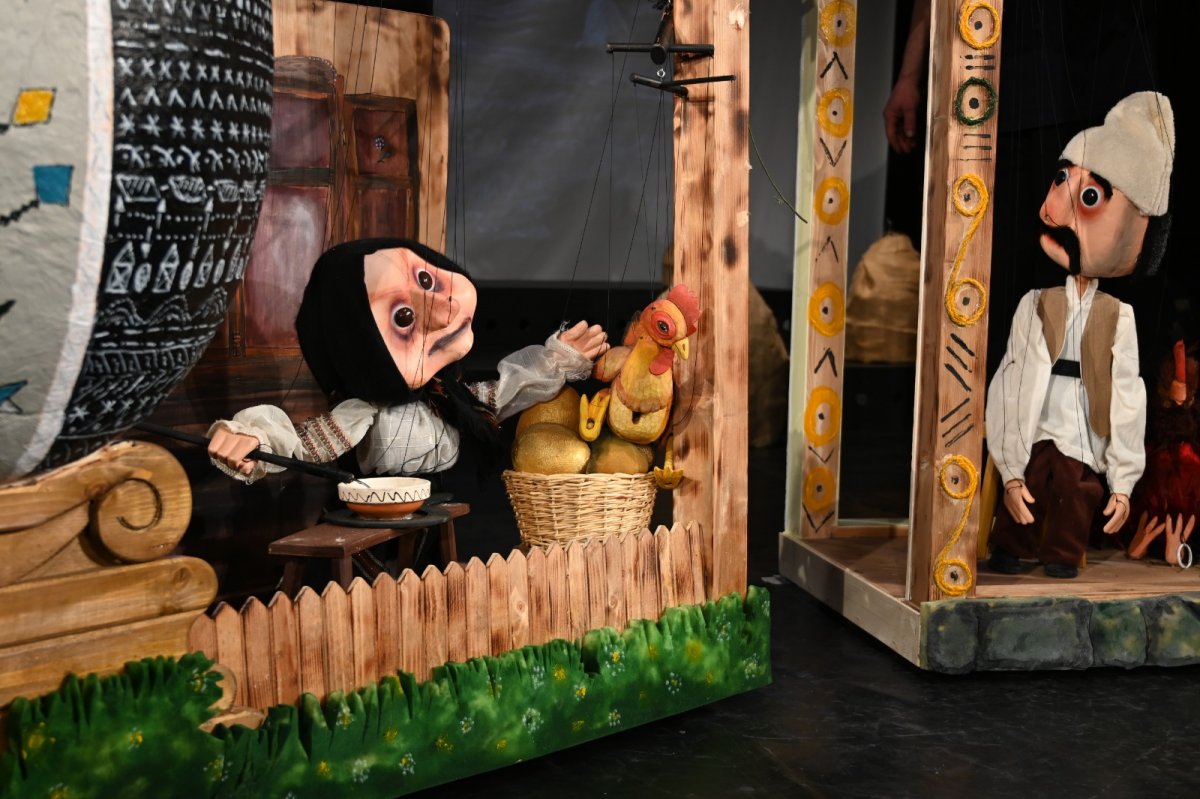 Trupa Marionete vă invită la premieră: „Punguța cu doi bani”