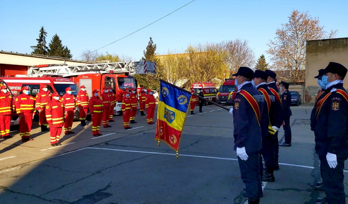 ISU Arad a preluat echipajele SMURD Vinga și Nădlac