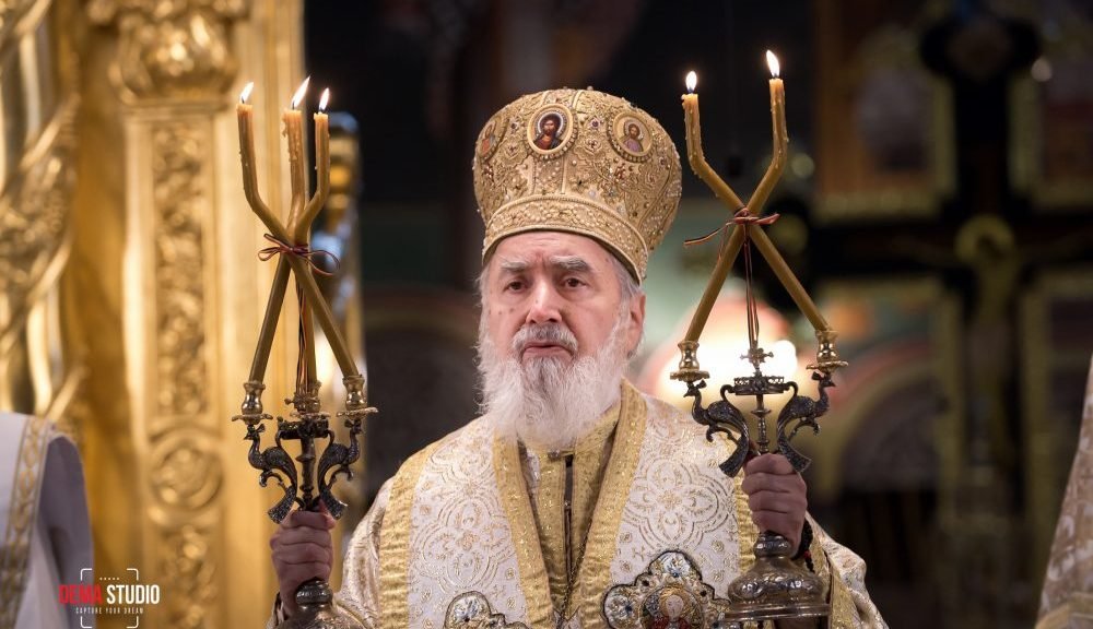 ÎPS Timotei, arhiepiscopul Aradului, aniversează 45 de ani de la hirotonierea în arhiereu