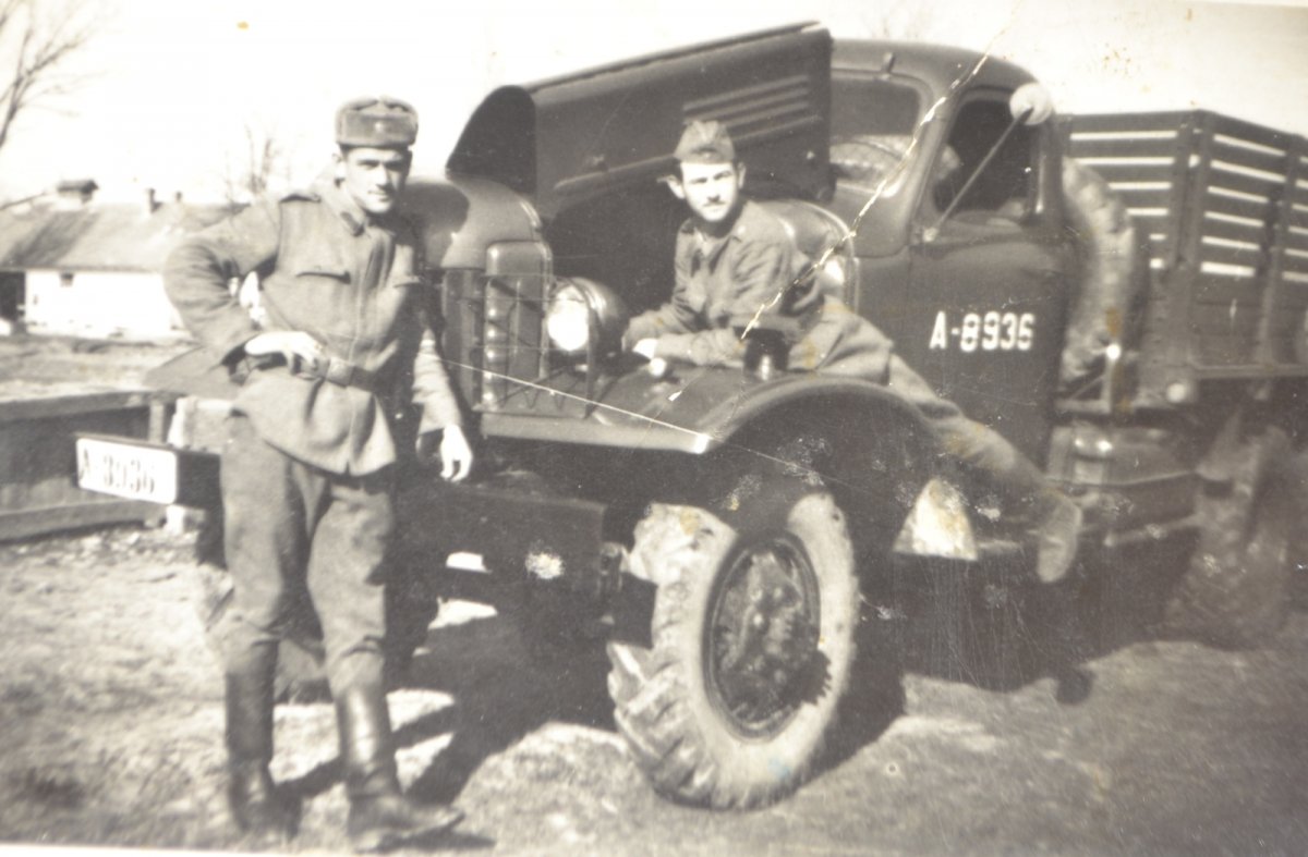 Motorizarea armatei române după cel de - al II - lea război mondial cu ajutorul U.R.S.S.