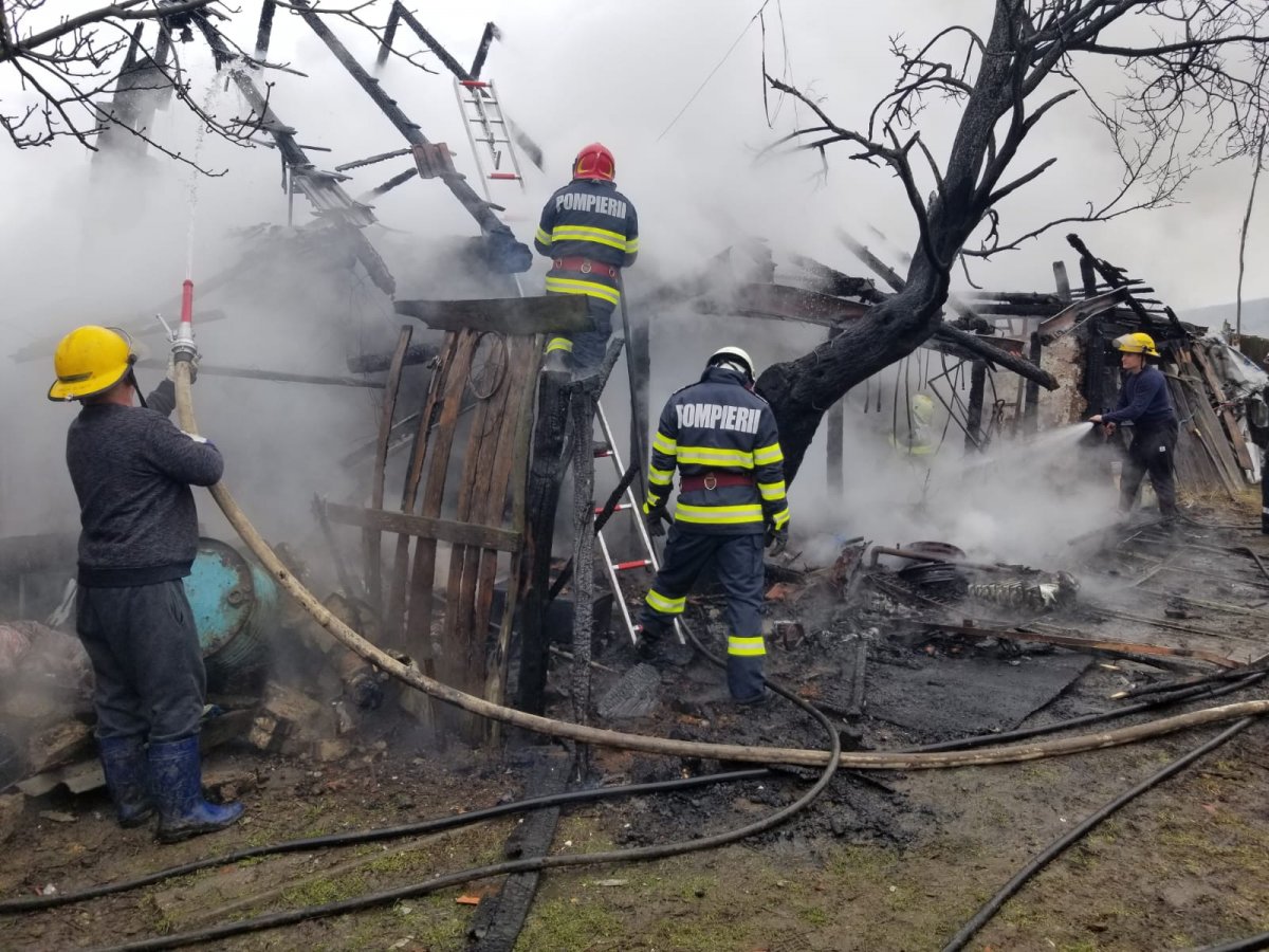 Incendiu la o casă particulară în orașul Pancota
