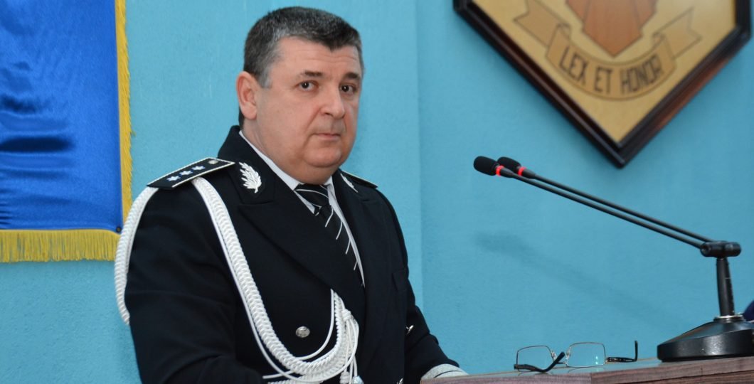 S-au limpezit apele în ce privește conducerea Poliției Arad! De ieri, fostul șef al IPJ Arad a preluat o nouă funcție la București