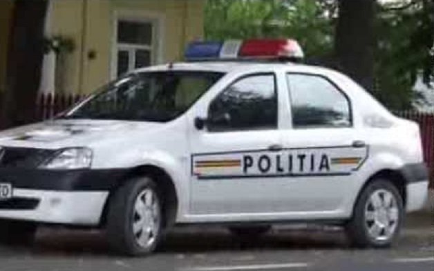 Un tânăr a ajuns pe mâna Poliției pentru că i-a zgâriat mașina unui arădean