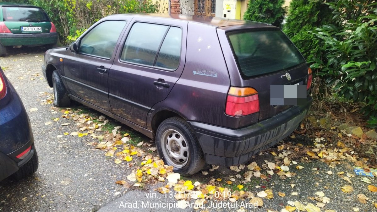 Poliţia Locală a pus ochii pe sute de maşini abandonate; unele au însă ITP, iar proprietarii plătesc impozit