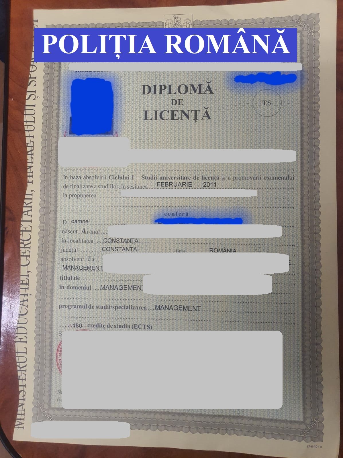 Percheziții în Arad și alte județe la falsificatori de diplome