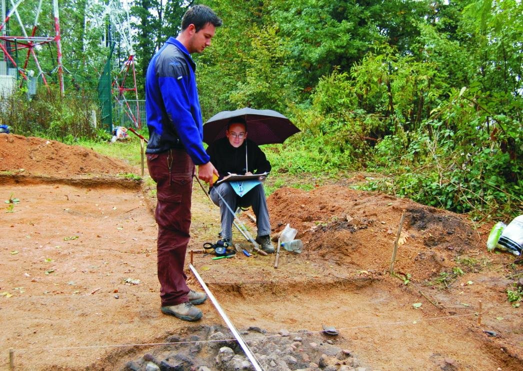 Parteneriat între Complexul Muzeal şi Institutul de Arheologie „Vasile Pârvan” al Academiei Române pentru situl „Cetăţuie” de la Săvârşin