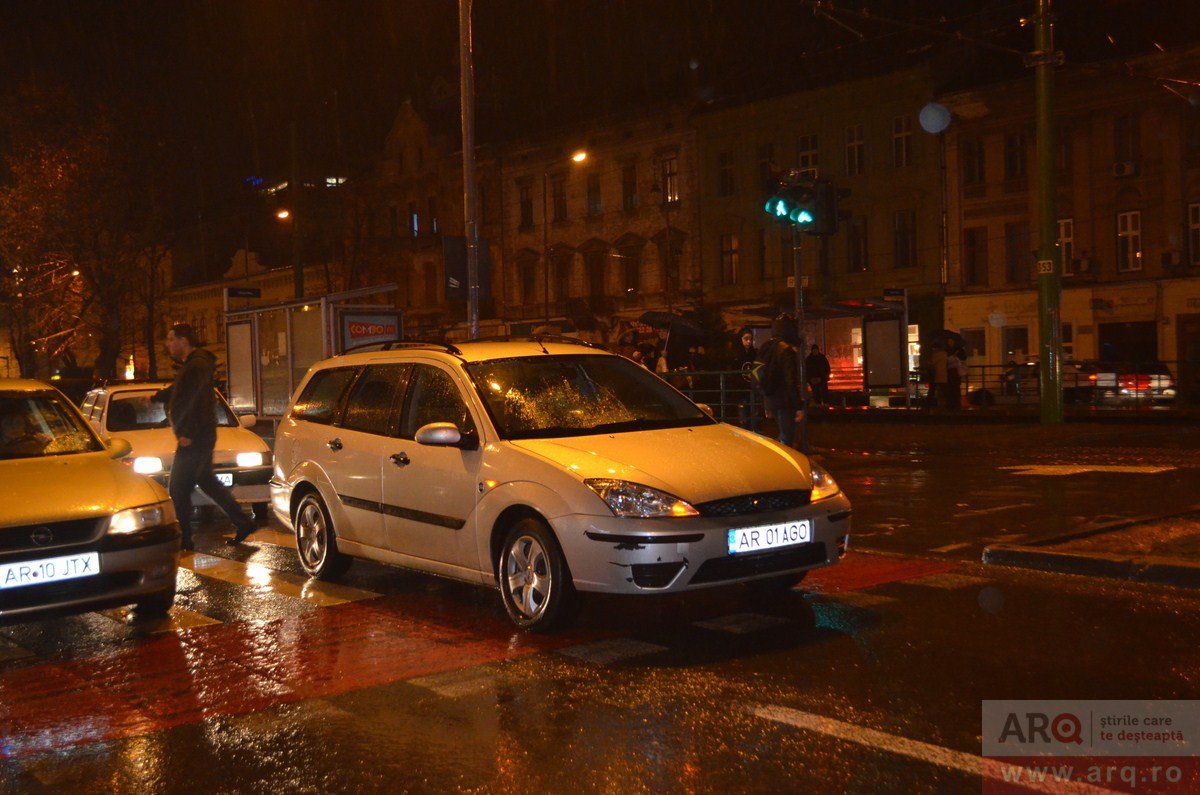 Accident pe trecerea de pietoni de la Catedrala catolică