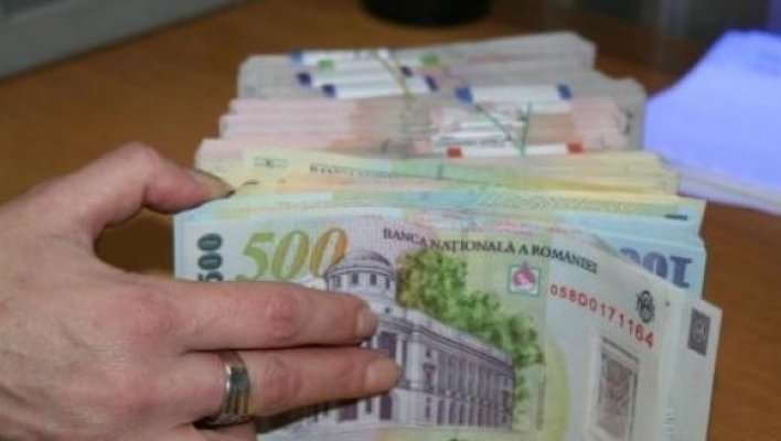 NOUA GRILĂ DE SALARIZARE. Cu cât ar putea creşte salariile bugetarilor. REACŢIA sindicatelor