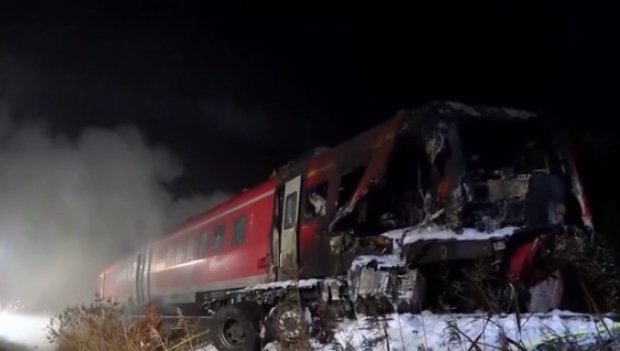 Accident în Germania: Două trenuri s-au ciocnit. Morţi şi răniţi