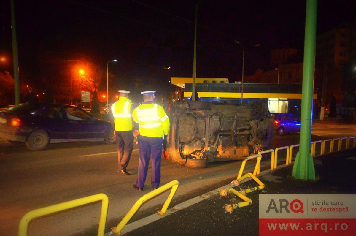 Accident cu descarcerare lângă Petrom Grădişte