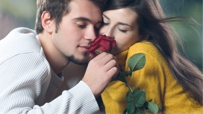 VALENTINE'S DAY. Idei de CADOURI pentru el şi ea, de ZIUA ÎNDRĂGOSTIŢILOR