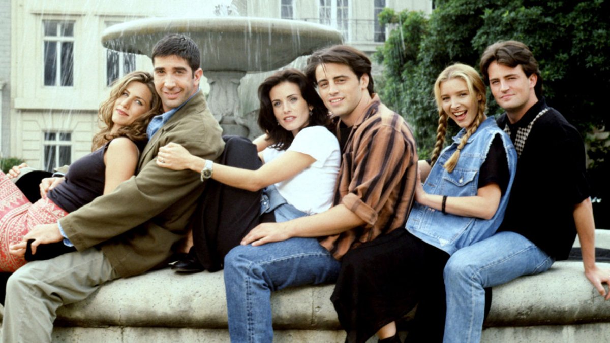 Actorii din Friends s-au reunit! Iată cum arată după 22 de ani! (FOTO)