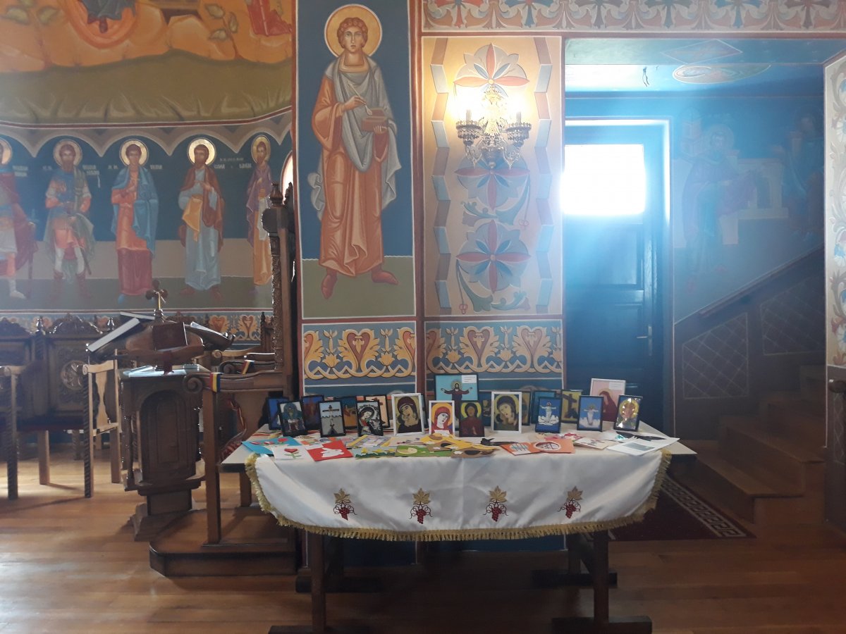 Lumina Învierii  prin ochii elevilor de la Liceul Special „Sfânta Maria” Arad (FOTO)