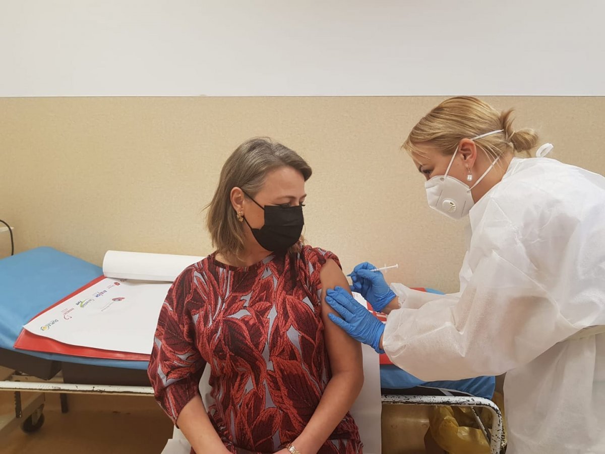 Centrele fixe de vaccinare vor fi deschise şi de Paşti; între ce ore vă puteţi vaccina