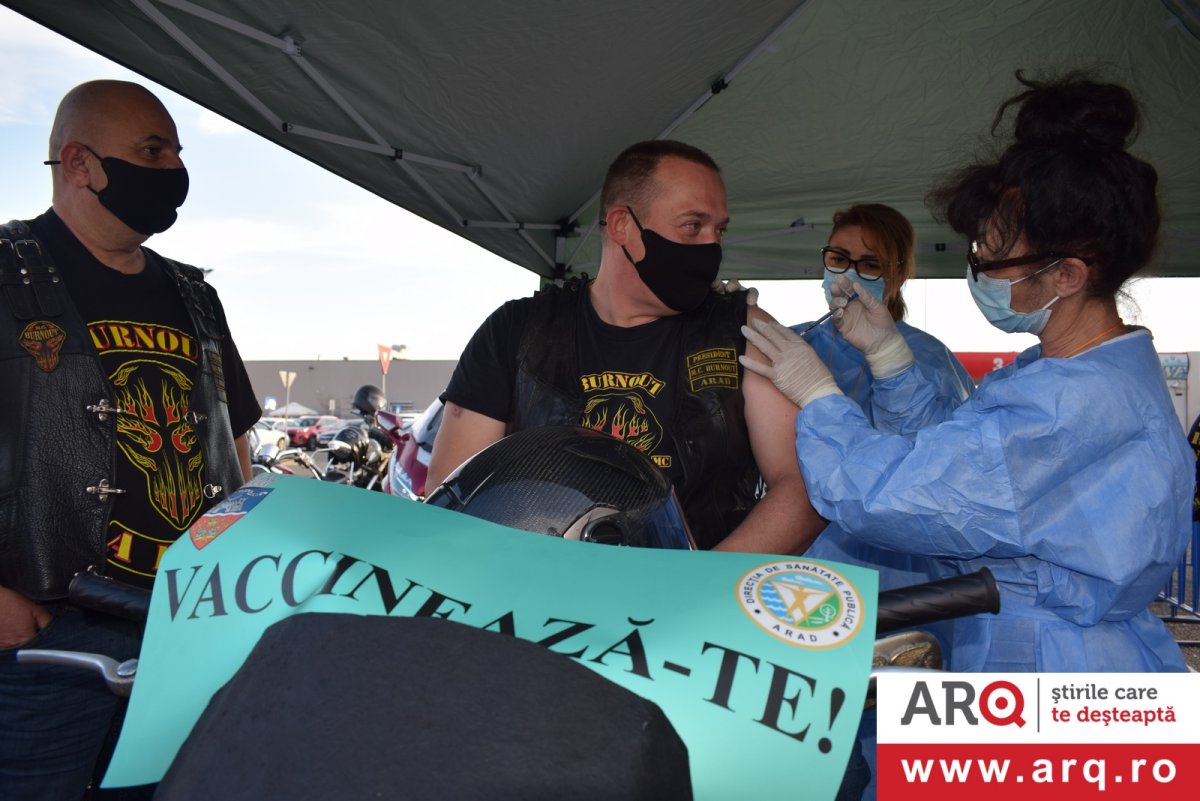  Clubul Motocicliştilor MC Burnout Arad susține campania de vaccinare