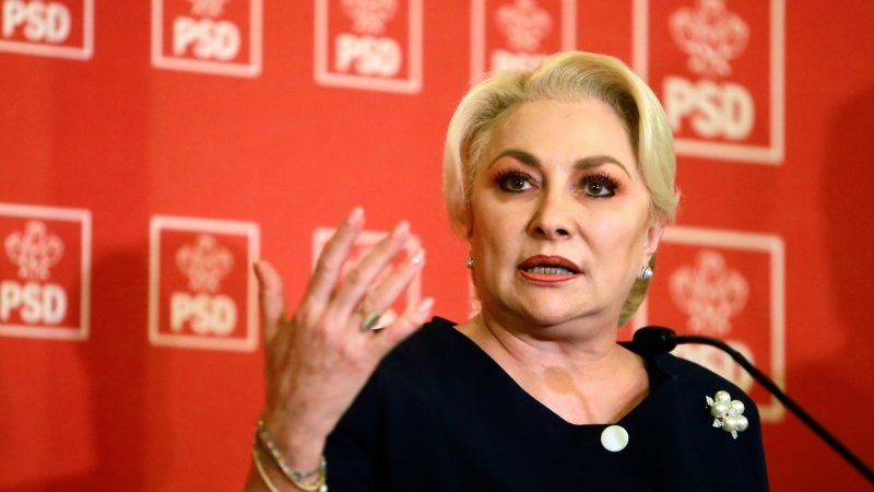 Viorica Dăncilă angajată la BNR: este noul consilier pe probleme de strategie al guvernatorului Mugur Isărescu