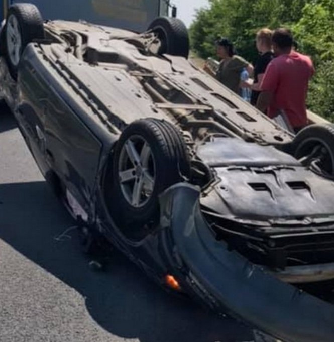 Accident în Bihor, provocat de o șoferiță însărcinată din Arad, care a ajuns la Urgențe