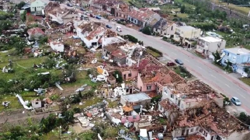 Ciclonul din Cehia se îndreaptă spre România. Cât de GRAVĂ este situația