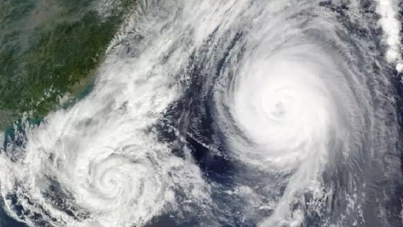 Avertismentul meteorologilor. România, lovită puternic de CICLONUL din Marea Neagră - când revin furtunile de gheață