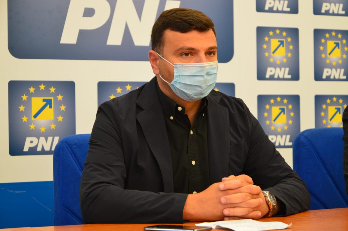 Sergiu Bîlcea: „Fondurile europene trebuie să dezvolte Aradul”