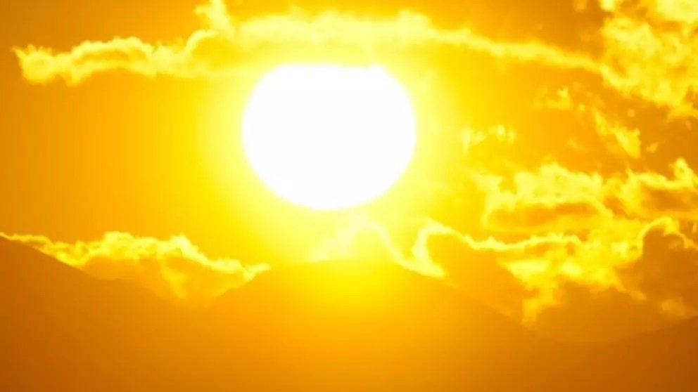 Alertă meteo: Cod galben de FURTUNI VIOLENTE și temperaturi EXTREME.  Județul Arad printre cele mai afectate zone de CANICULĂ