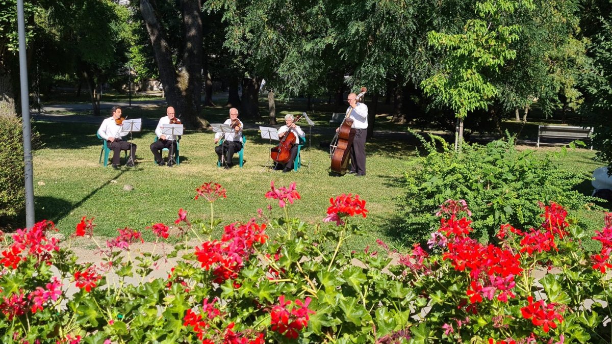 Concert coral în Parcul Mihai Eminescu 