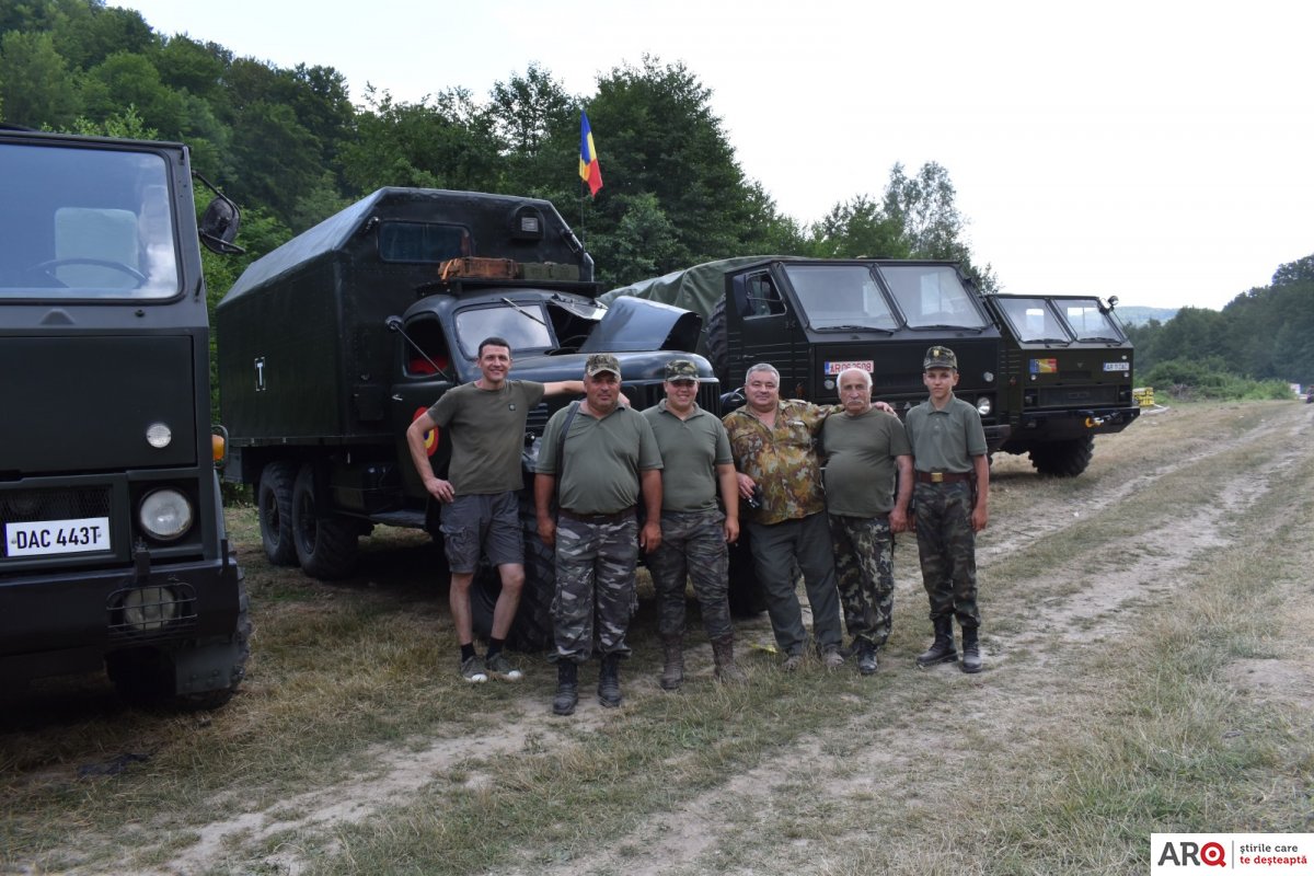 Dublu eveniment în comuna Almaș cu tabără Retro-militară în valea Rădești
