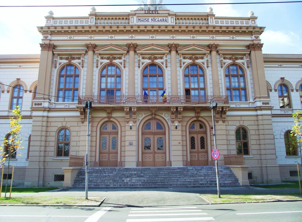 Cum vor funcţiona şcolile din septembrie; vezi ce spune ministrul Educaţiei