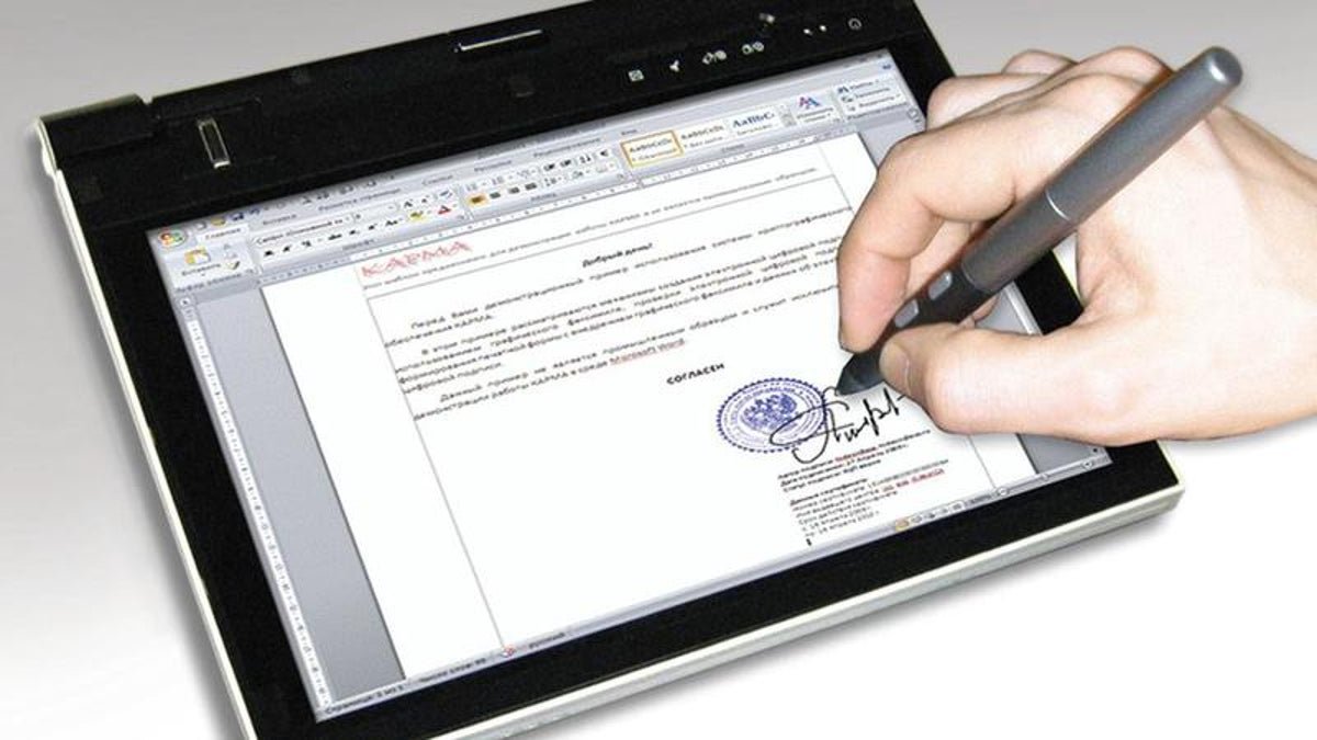Relaţiile de muncă pot fi oficializate şi prin semnături electronice