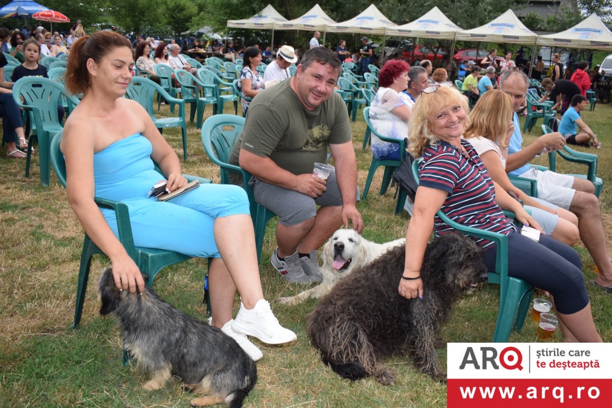 Folk cu prunci mici, cu prunci mari și cu potăi la Port Arthur