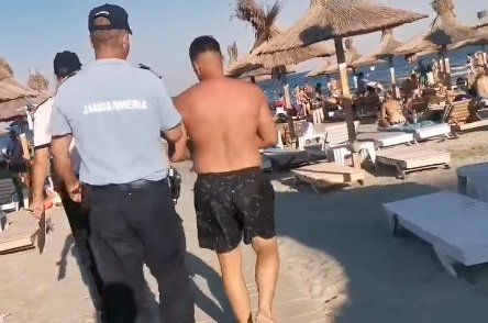 Un copil de 3 ani din Arad a fost mușcat de un câine, în mare la Mamaia