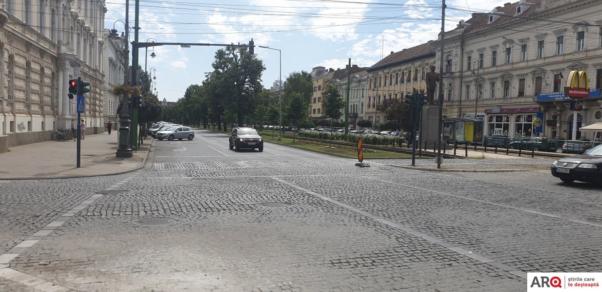 Traficul rutier se închide pe tronsonul Teatrul Clasic „Ioan Slavici“ – Palatul Administrativ