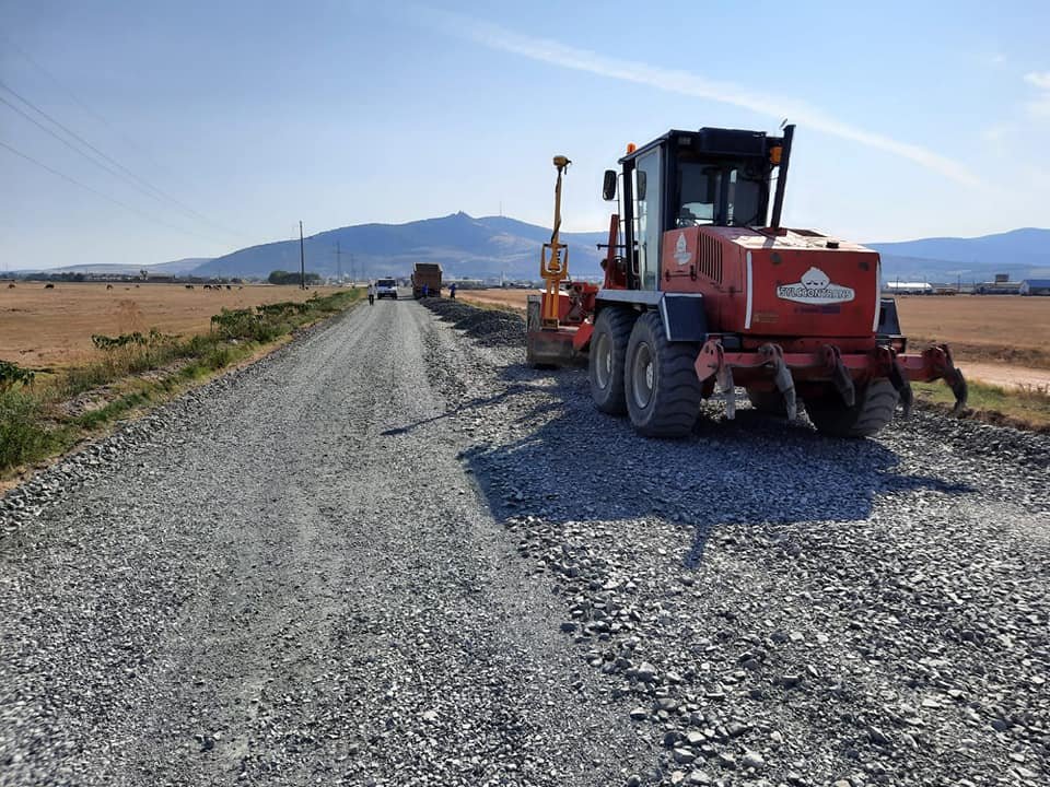 Lucrările care se fac pe drumul Arad-Şiria-Pâncota sunt monitorizate zilnic