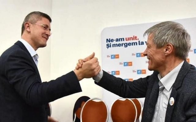 Război în USR-PLUS: Dan Barna oferă funcții în Guvern pentru susținerea din partid