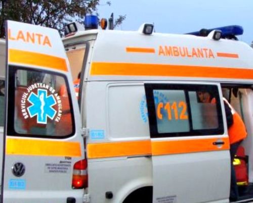 Adolescent de 13 ani accidentat de un autoturism la Milova