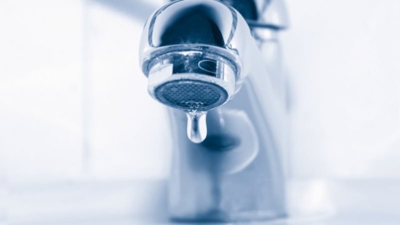 O săptămână fără apă caldă pe mai multe străzi din municipiu
