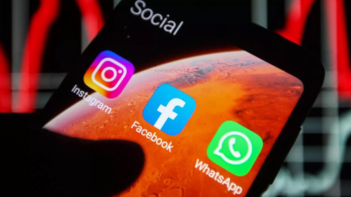 Facebook, Instagram şi WhatsApp au avut din nou probleme, vineri noapte