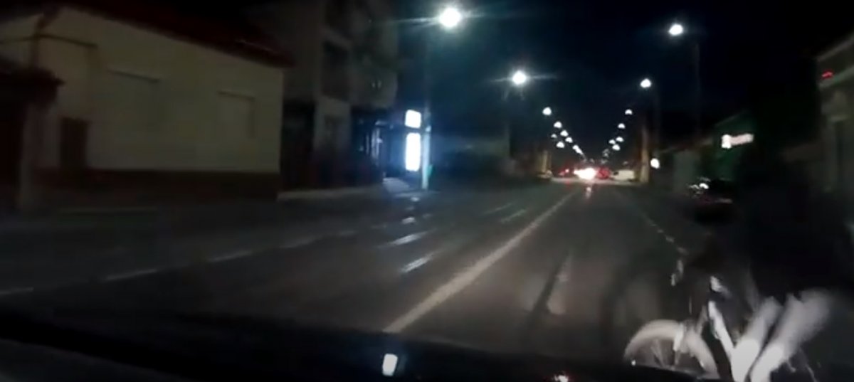 Biciclist accidentat de mașină pe strada Cocorilor (VIDEO)